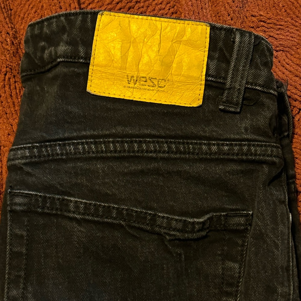 Distress black wash Wesc jeans 32x32 excellent used condition